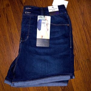 NWT Jean shorts
